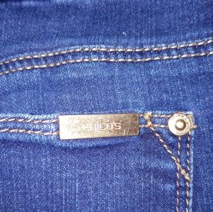 EUC So Slimming girlfriend ankle Chico's Jeans